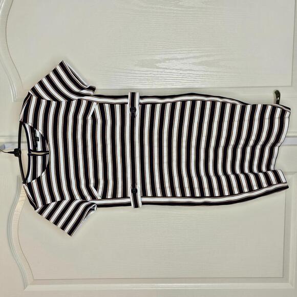 Banana Republic Dresses & Skirts - Banana Republic Black and White Striped Dress